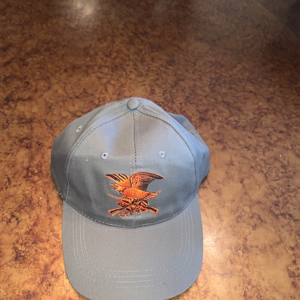 NRA adjustable hat - Picture 3 of 3
